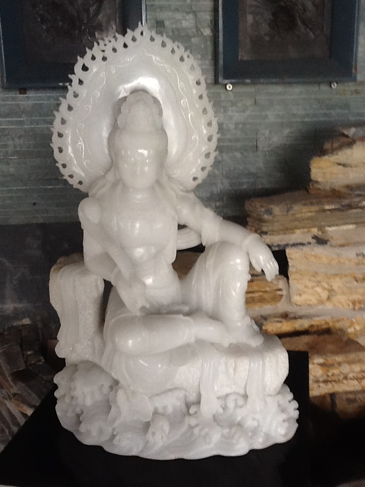 Sitting lotus goddess of mercy